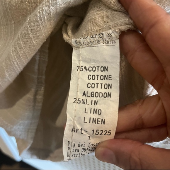 New Collection Linen Blend Tunic/Top One Size Fits Most in Oatmeal/Cream - Picture 7 of 9